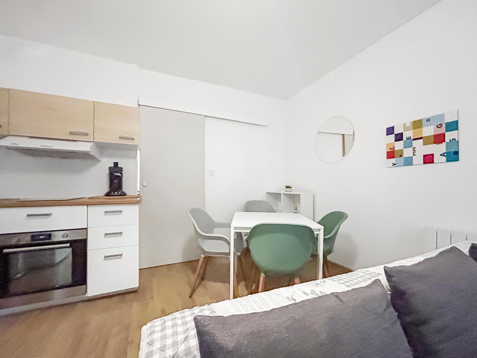 002-T2 Cosy 2 A 4 Pers Lumineux Wifi & Parking Apartment Audincourt Bagian luar foto